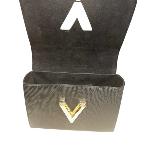 Louis Vuitton Twist MM - Picture 8 of 15